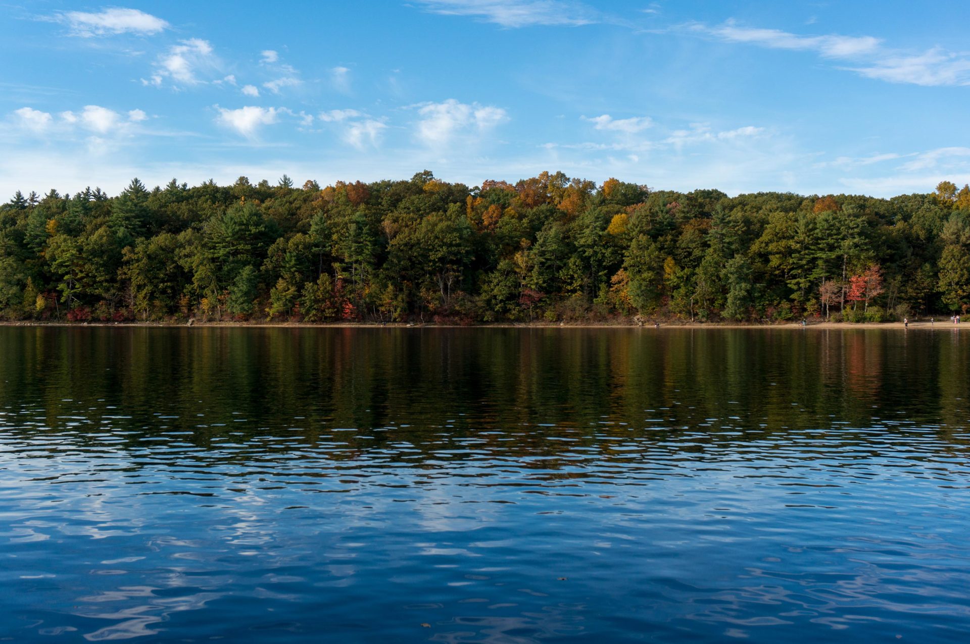 Pond Life: 5 Freshwater Beach Alternatives In New England - Exhale ...